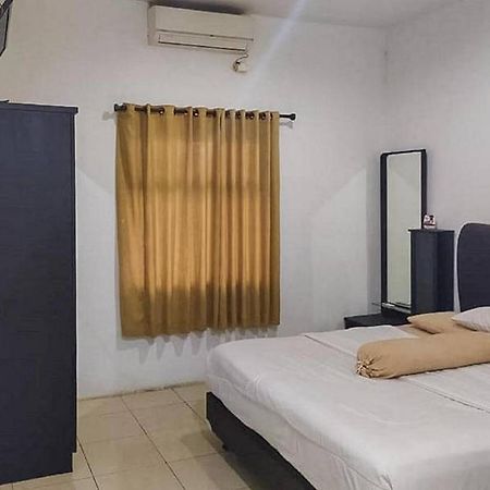 Graha Ht Sumantri Mitra Reddoorz Ξενοδοχείο Tasikmalaya Εξωτερικό φωτογραφία