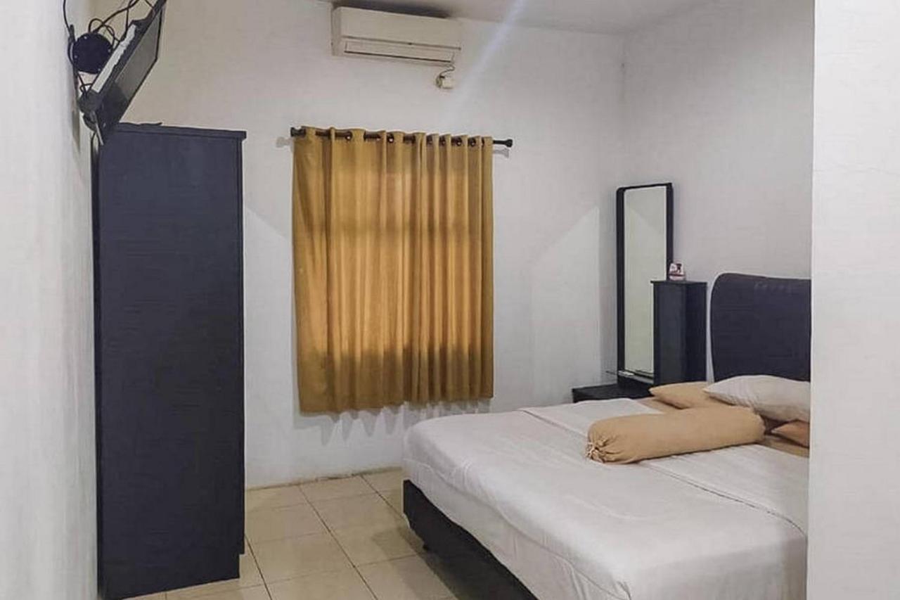 Graha Ht Sumantri Mitra Reddoorz Ξενοδοχείο Tasikmalaya Εξωτερικό φωτογραφία