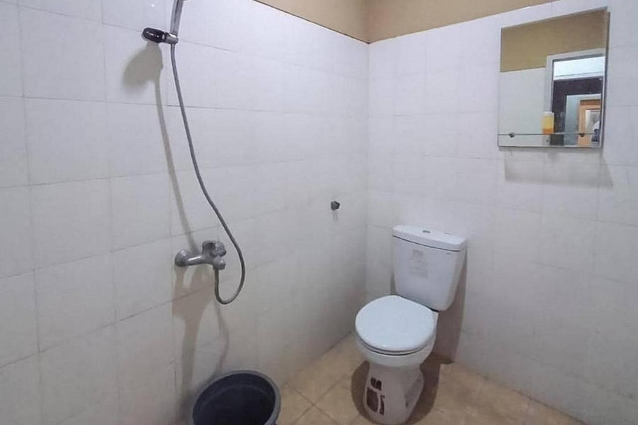 Graha Ht Sumantri Mitra Reddoorz Ξενοδοχείο Tasikmalaya Εξωτερικό φωτογραφία