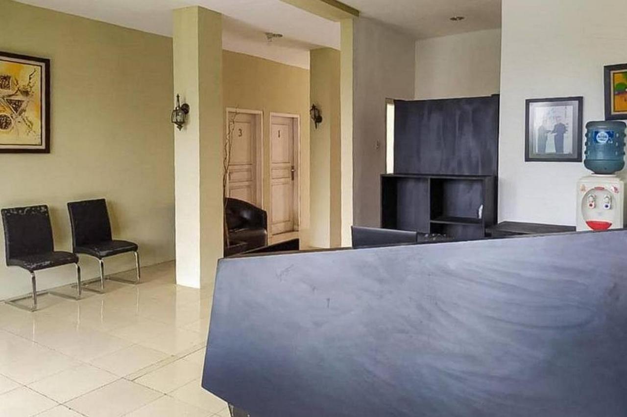 Graha Ht Sumantri Mitra Reddoorz Ξενοδοχείο Tasikmalaya Εξωτερικό φωτογραφία